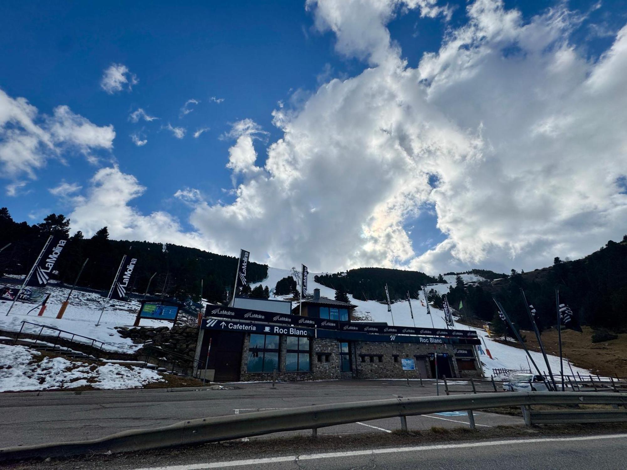 ラ・モリーナ Atico Duplex A Pie De Pistas De Esqui Bed & Breakfast エクステリア 写真